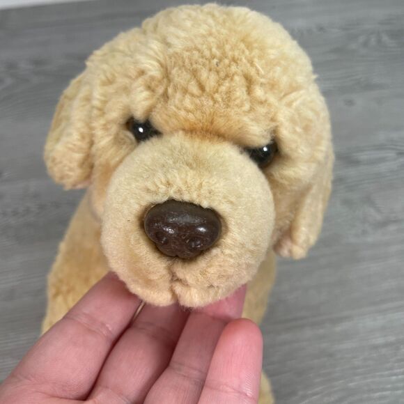 2015 Geoffrey Toys R Us Yellow Labrador Retriever Dog Plush Realistic Golden Lab - Picture 2 of 10